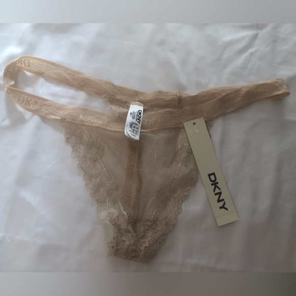 Victoria’s Secret and DKNY underwear NWT - Picture 4 of 5
